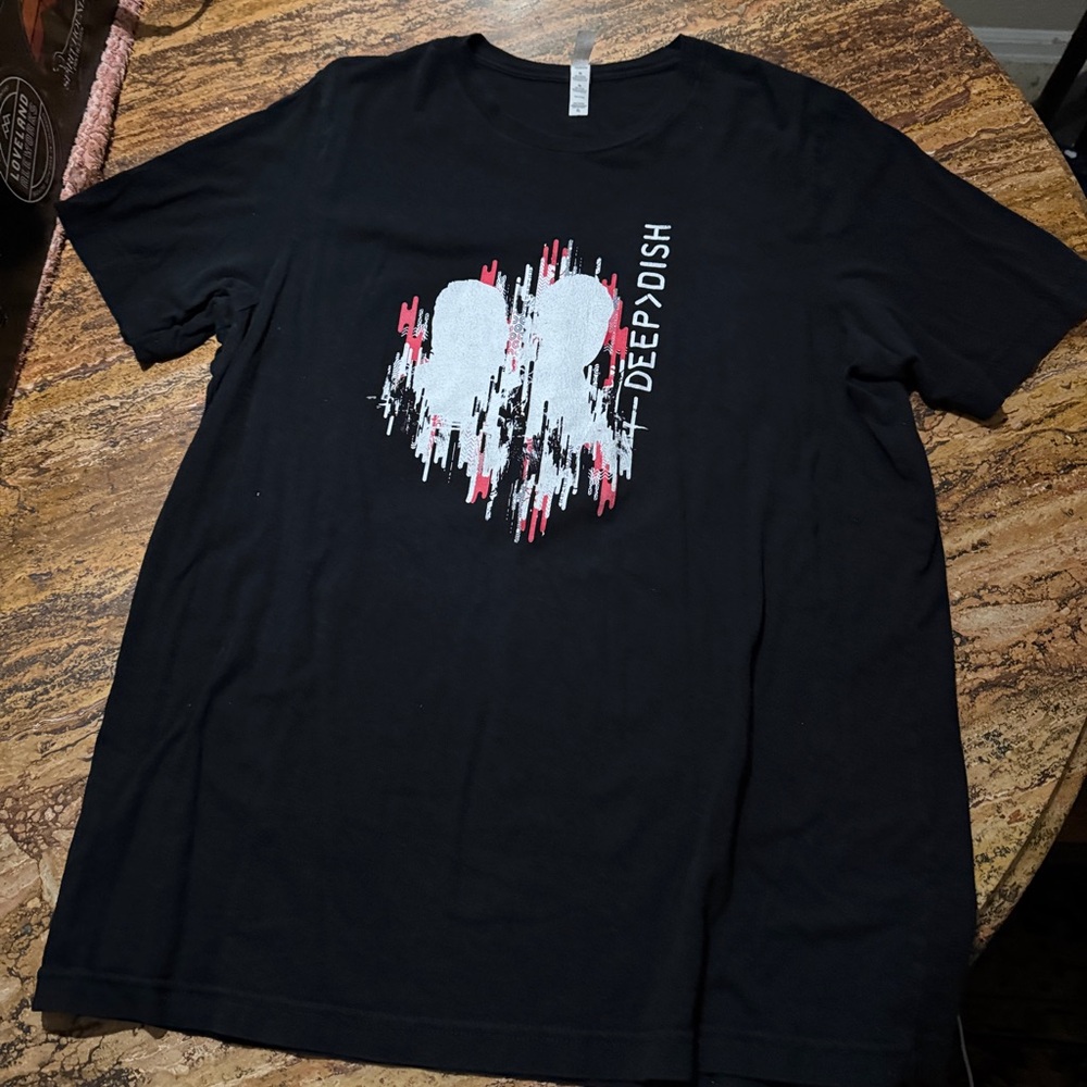Gildan Black Tee with Graphic Design Deep Dish band tour shirt